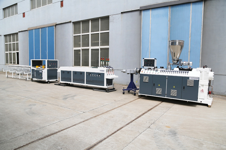 JYD-40 Four Cavity PVC Pipe Production Line For Water, Conduit Usage